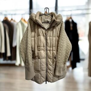 VENINI Women’s Full Zip Puffer Jacket w/Knit Sleeves Beige Size M